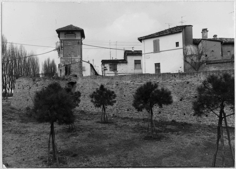 Mura Giuoco del Pallone (mura di cinta) - Faenza (RA)  (XV)