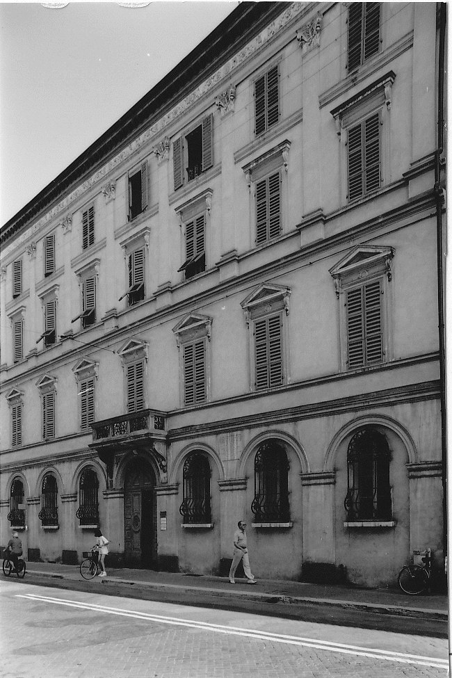 Casa Zucchini (casa, privata) - Faenza (RA)  (XIX, seconda metà)