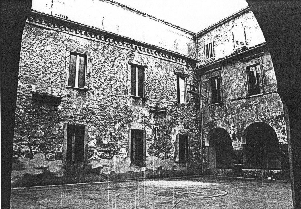 Chiostro del Monastero dei S.S. Ippolito e Lorenzo (chiostro) - Faenza (RA) 