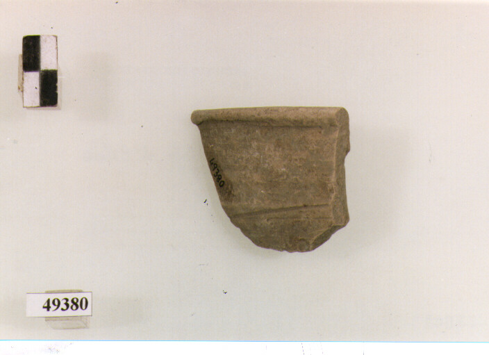 ciotola/ orlo (sec. IV d.C./ VII d.C)