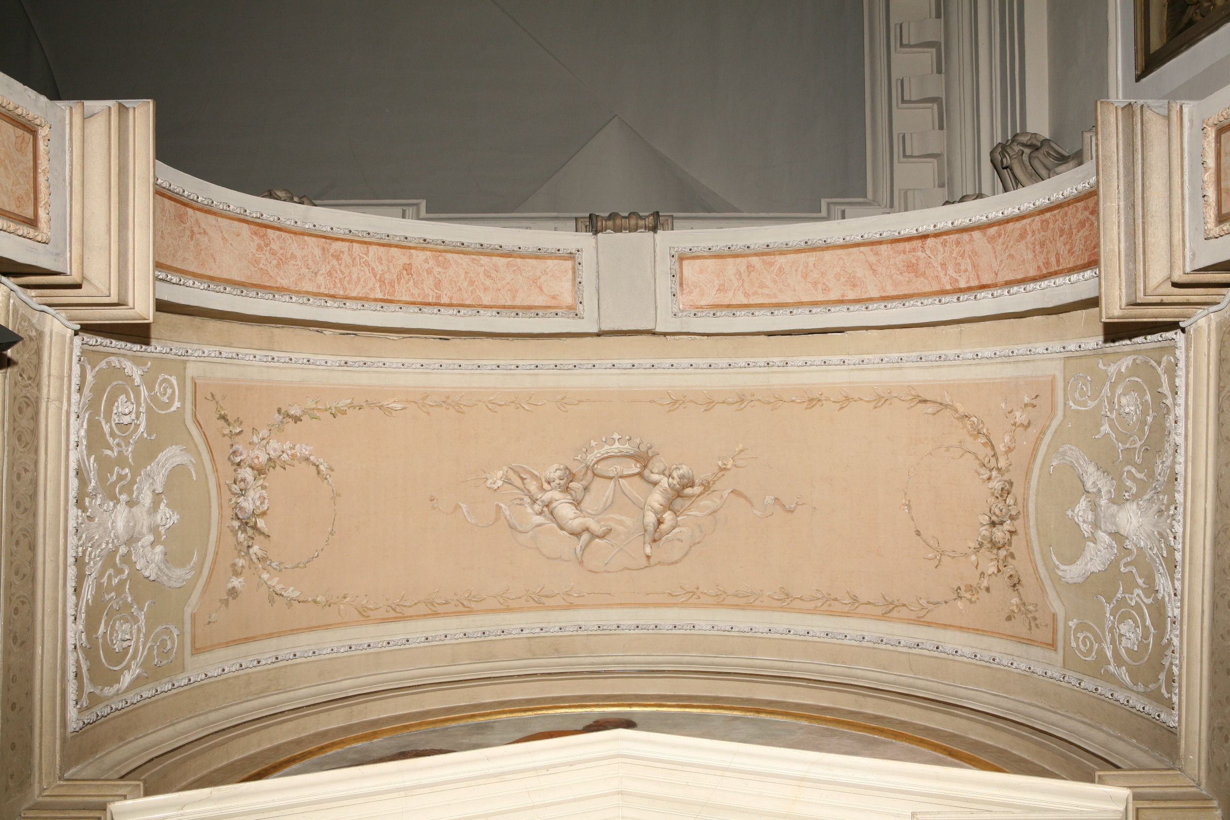 angioletti reggicorona e ghirlande fiorite (decorazione pittorica, opera isolata) - ambito veneto (terzo quarto sec. XIX)