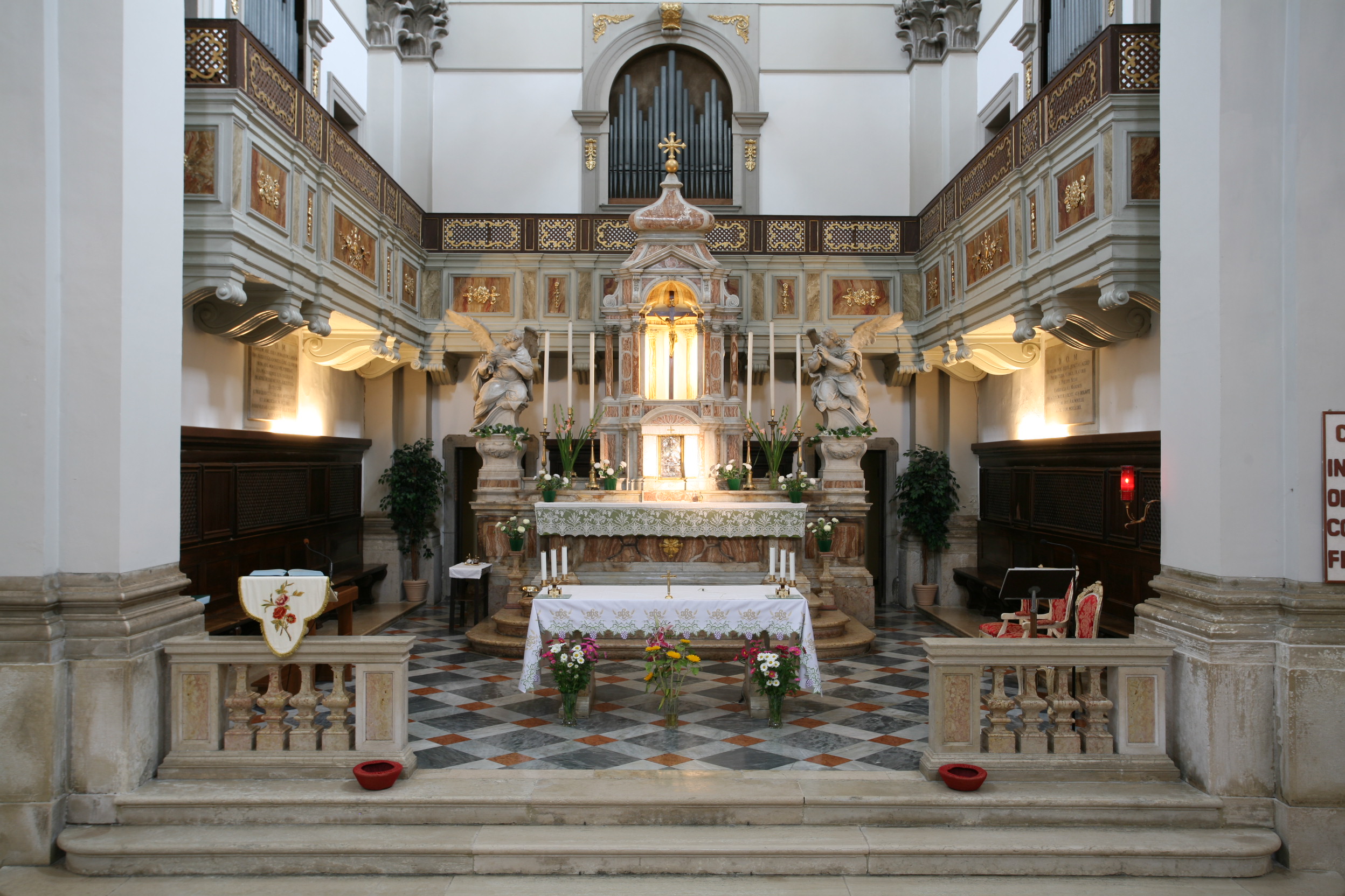 Sacro Cuore di Gesù, motivi decorativi vegetali (cantoria, elemento d'insieme) - bottega veneta (terzo quarto sec. XVIII)