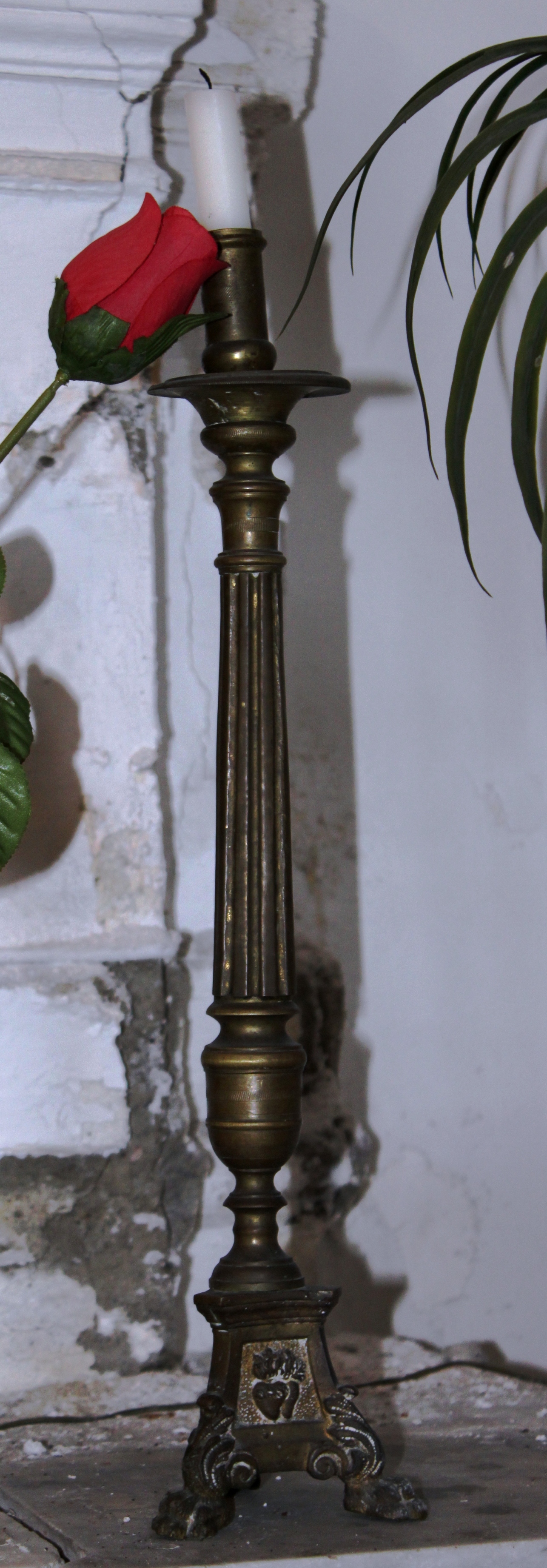 Candelabro (candelabro, opera isolata) - produzione campana (inizio/ meta' sec. XX)