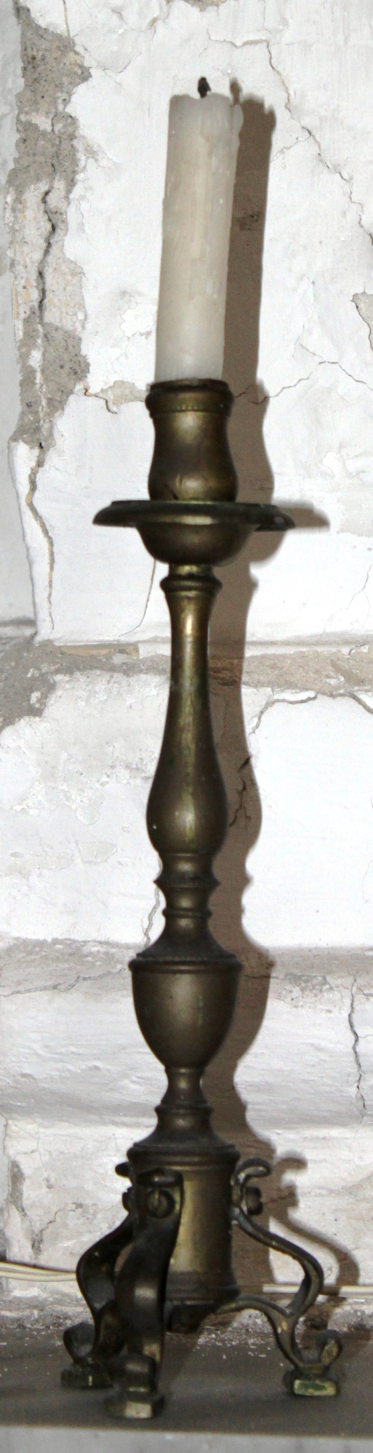 candeliere d'altare (candeliere d'altare, serie) - produzione campana (prima meta' sec. XX)