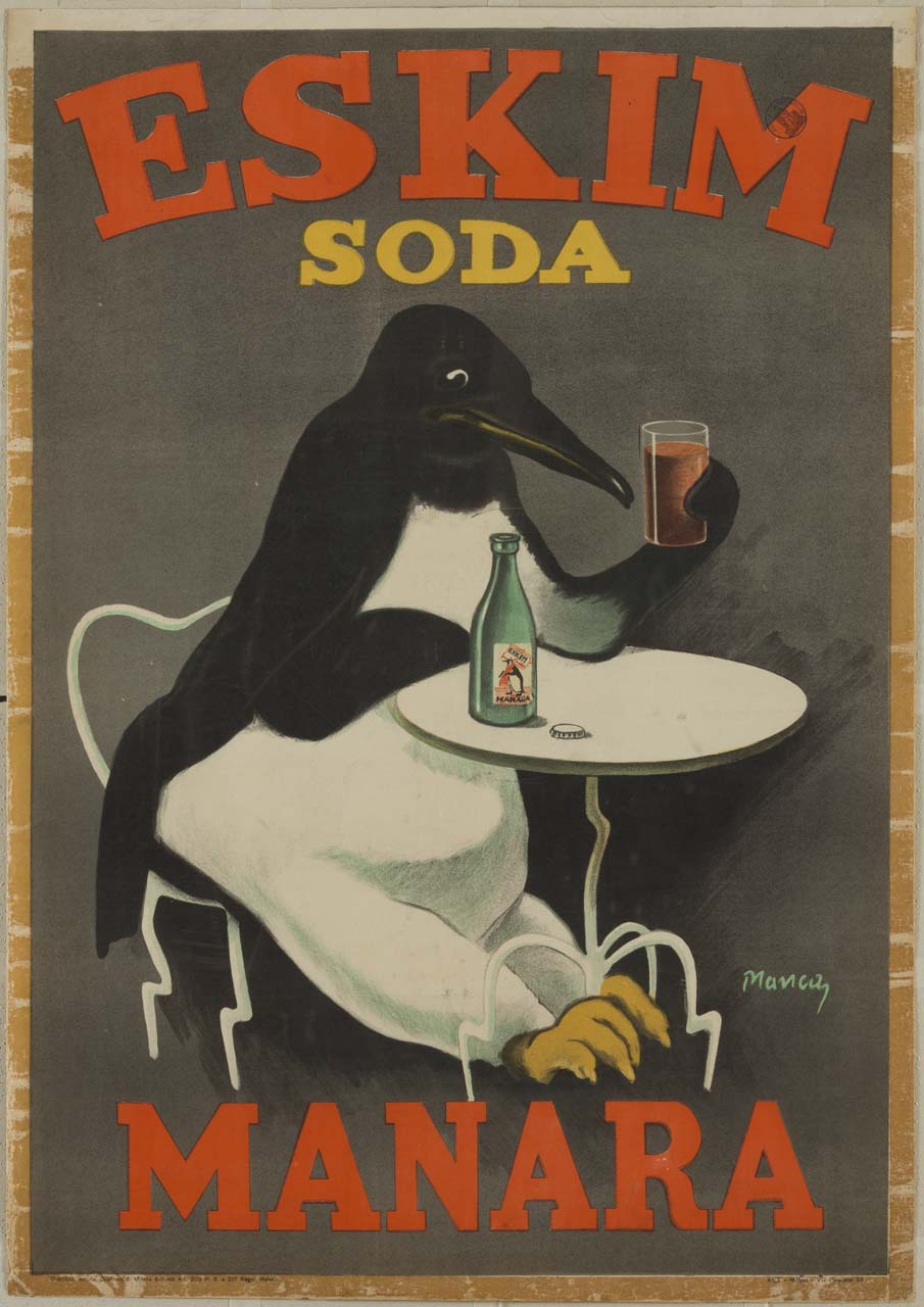 pinguino seduto tiene un bicchiere pieno mentre la bottiglia vuota giace su un tavolino da bar (manifesto) di Manca Giovanni (sec. XX)