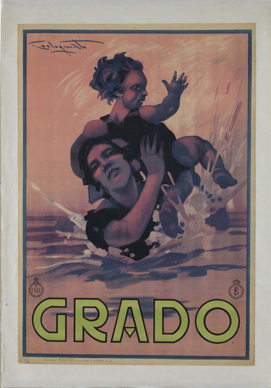 una mamma regge sul collo il bambino durante il bagno in mare (manifesto) di Codognato Plinio (sec. XX)