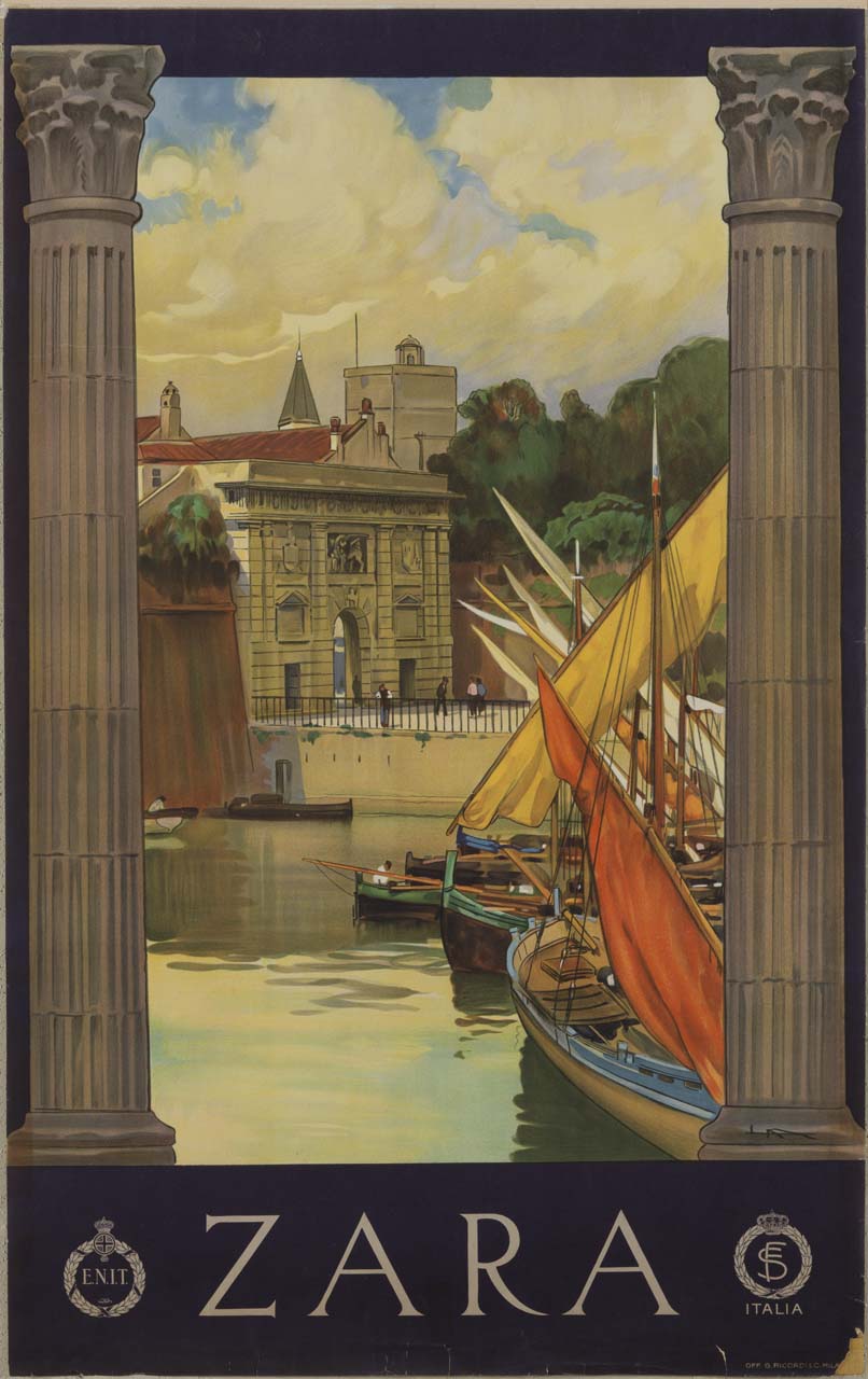 veduta di città con Porta Terraferma, le barche e due colonne corinzie (manifesto) di Metlicovitz Leopoldo (sec. XX)