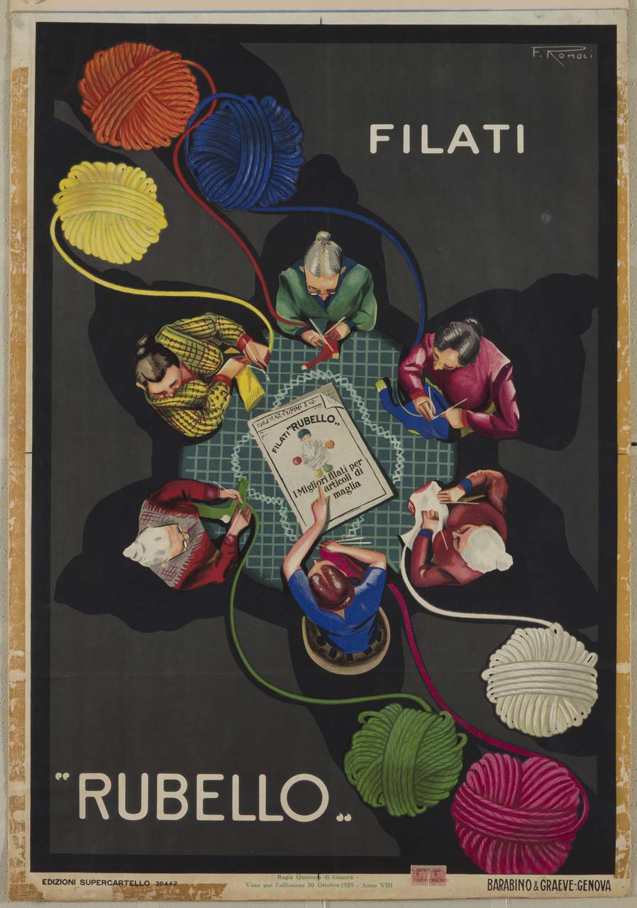 sei signore sedute attorno a un tavolo centrale lavorano ai ferri; una di esse mostra sul tavolo un giornale ove vengono reclamizzati i filati, considerati i migliori del mondo (manifesto) di Romoli Filippo (sec. XX)