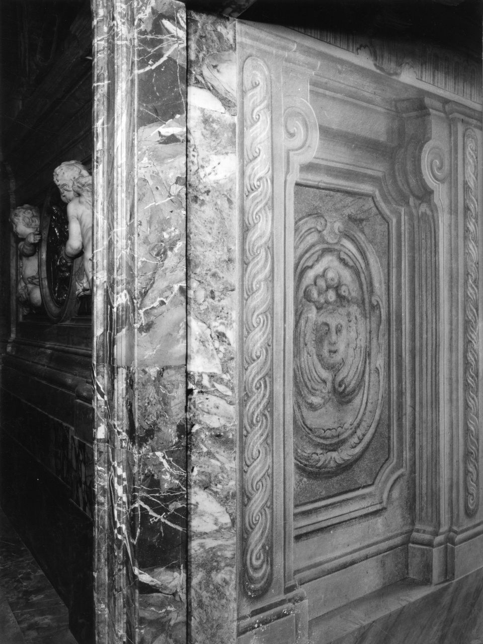 finte architetture con grottesche (dipinto) di Ulivelli Cosimo (attribuito) (sec. XVII)