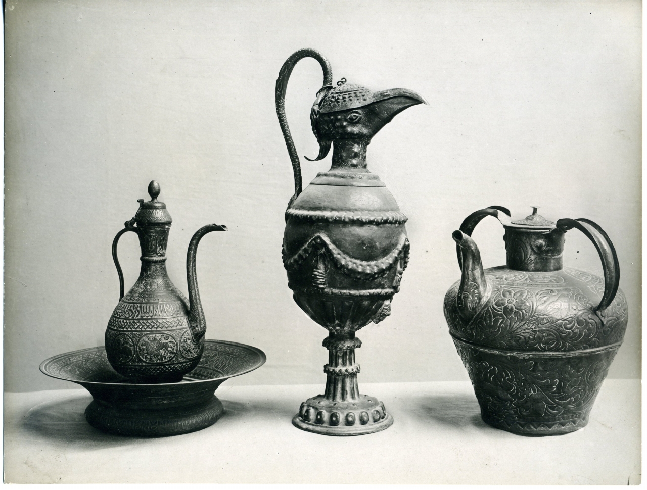 arti applicate-metalli-vasi-anfore-bacili-aste (positivo) di Edizioni Brogi (secondo quarto XX)