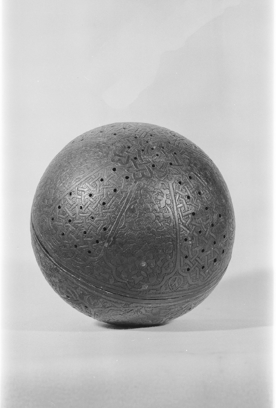 bruciaprofumi, opera isolata - ambito veneto-saraceno (fine/ inizio secc. XV/ XVI)