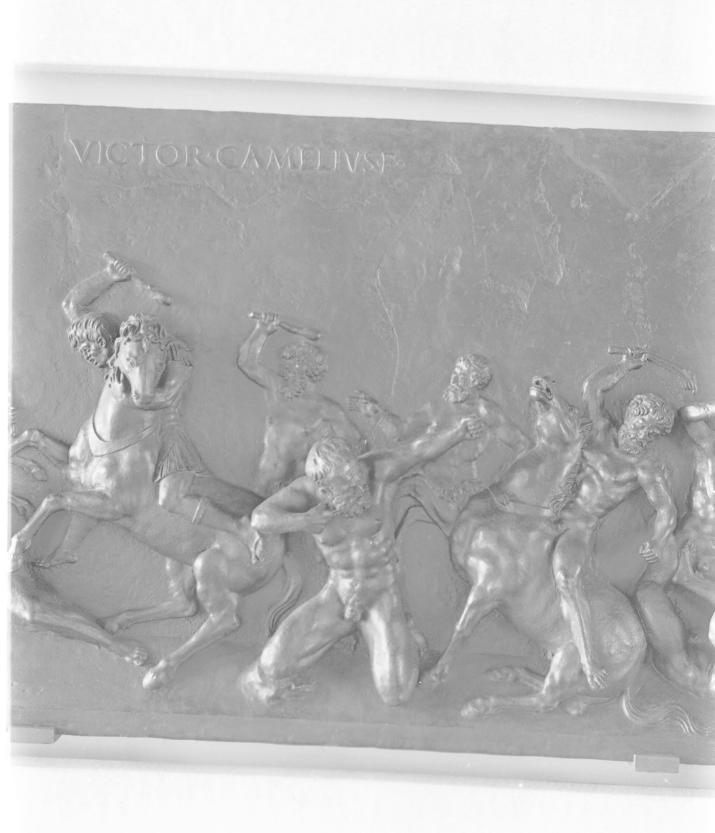 combattimento mitico (rilievo, opera isolata) di Gambello Vittore detto Camelio (prima metà sec. XVI)