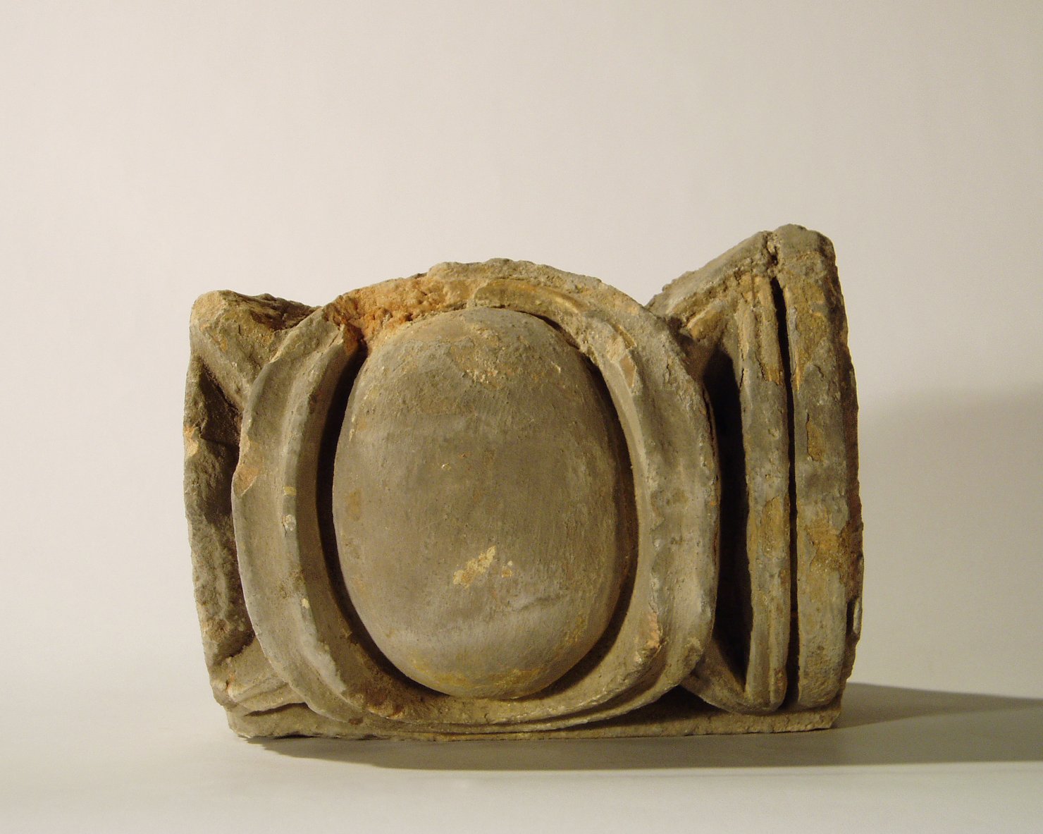 motivo decorativo a ovoli (elemento di decorazione architettonica a rilievo - profilo a ovolo) - manifattura mantovana (?) (XV)