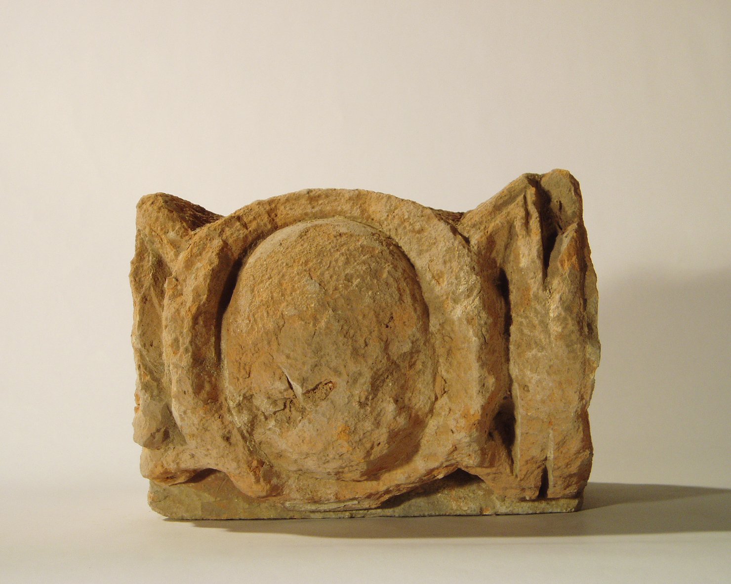 motivo decorativo a ovoli (elemento di decorazione architettonica a rilievo - profilo a ovolo) - manifattura mantovana (?) (XV)