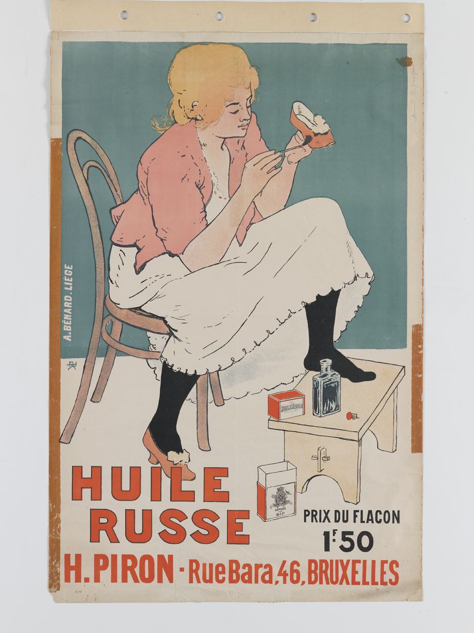 donna seduta pennella di lucido la sua scarpa (manifesto) di Rassenfosse Armand (sec. XIX)