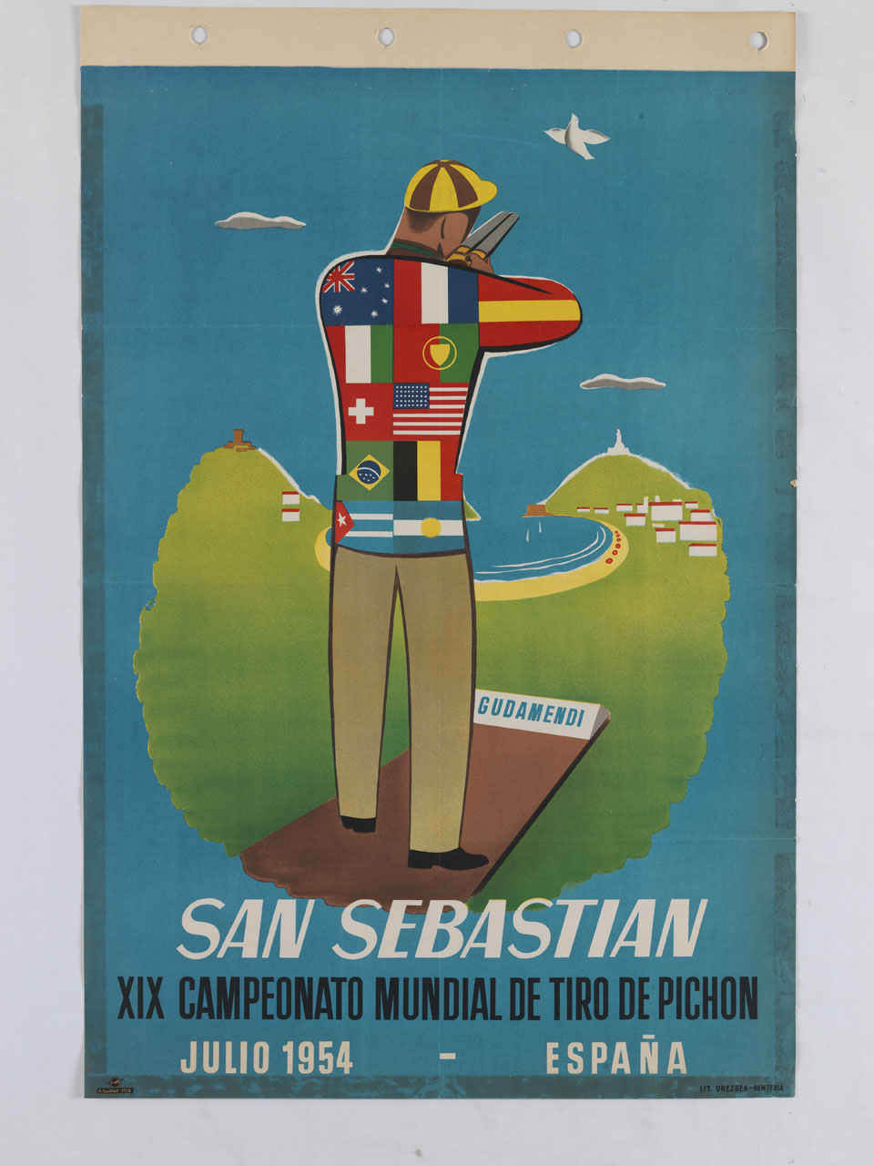 uomo di spalle con maglia a bandiere nazionali prende la mira con il fucile (manifesto) di Estudios Ibis (sec. XX)