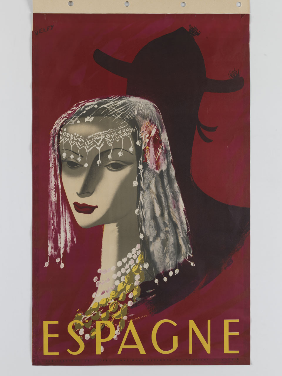 donna spagnola a mezzo busto con capo coperto da un velo sullo sfondo dell'ombra di una testa maschile con cappello (manifesto) di Delpy Jacques Henri (sec. XX)