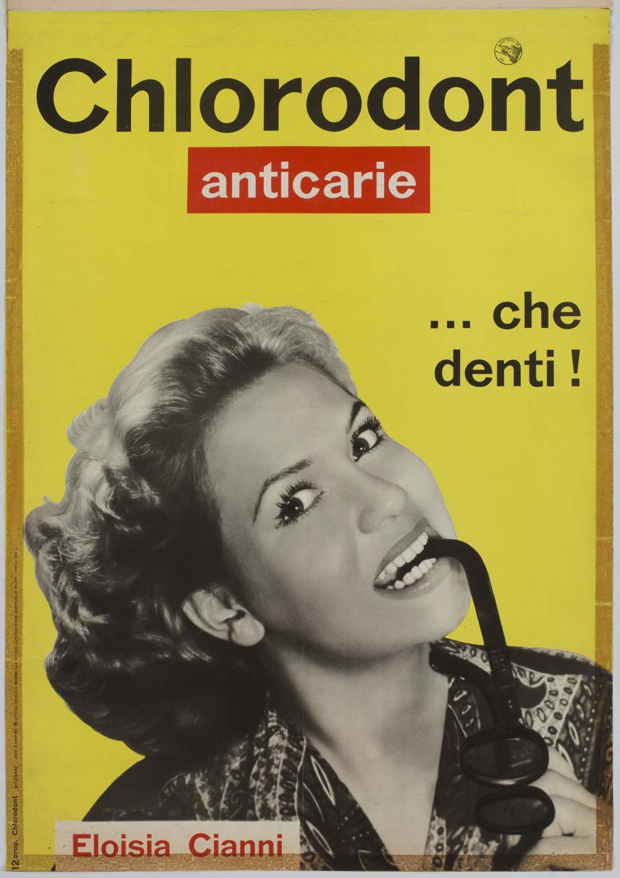 ritratto di Eloisia Cianni che stringe la stanghetta degli occhiali tra i denti (manifesto) di Grignani Franco (sec. XX)