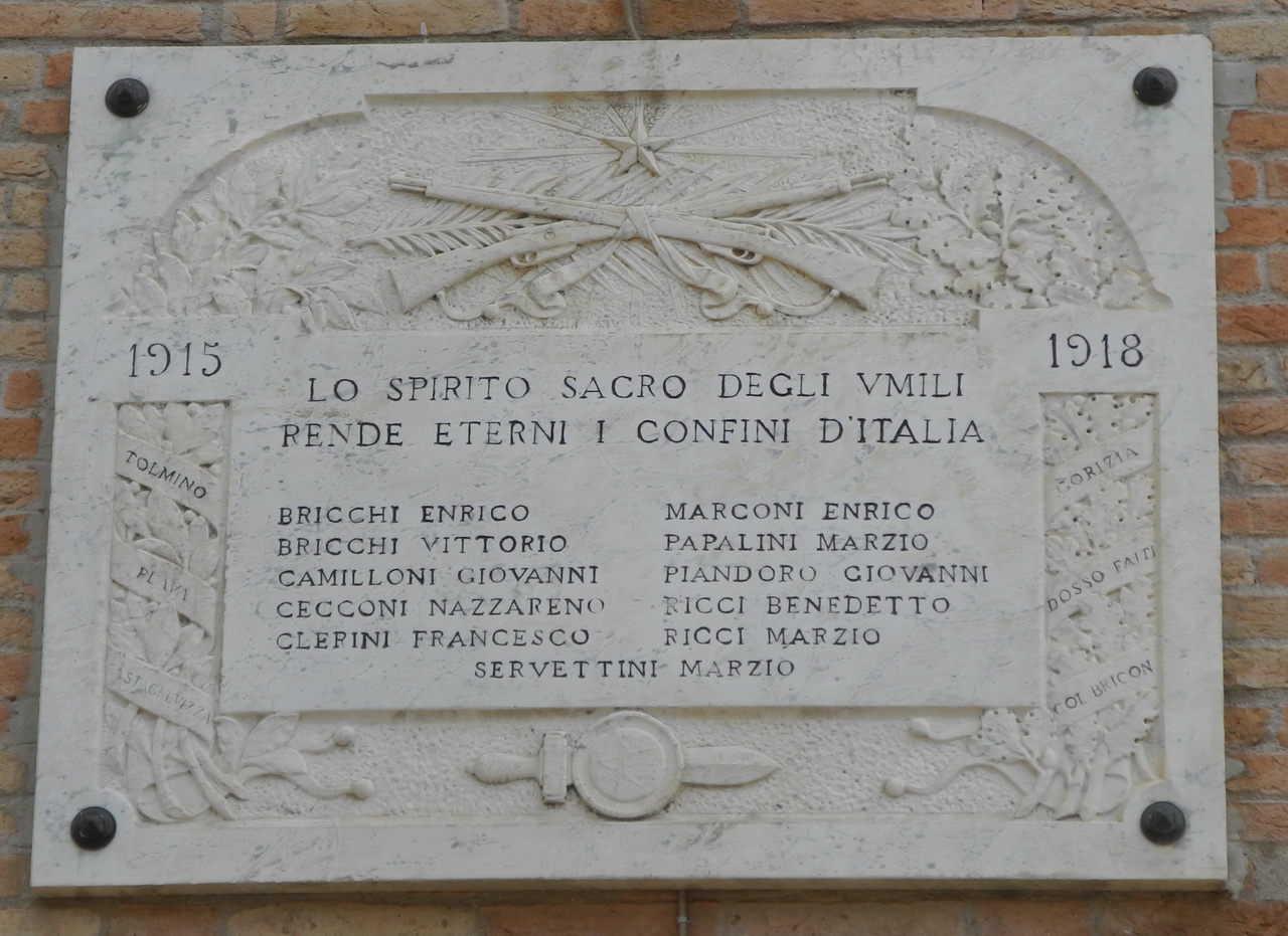soggetto assente (monumento ai caduti - a lapide, opera isolata) - ambito Italia centrale (sec. XX)