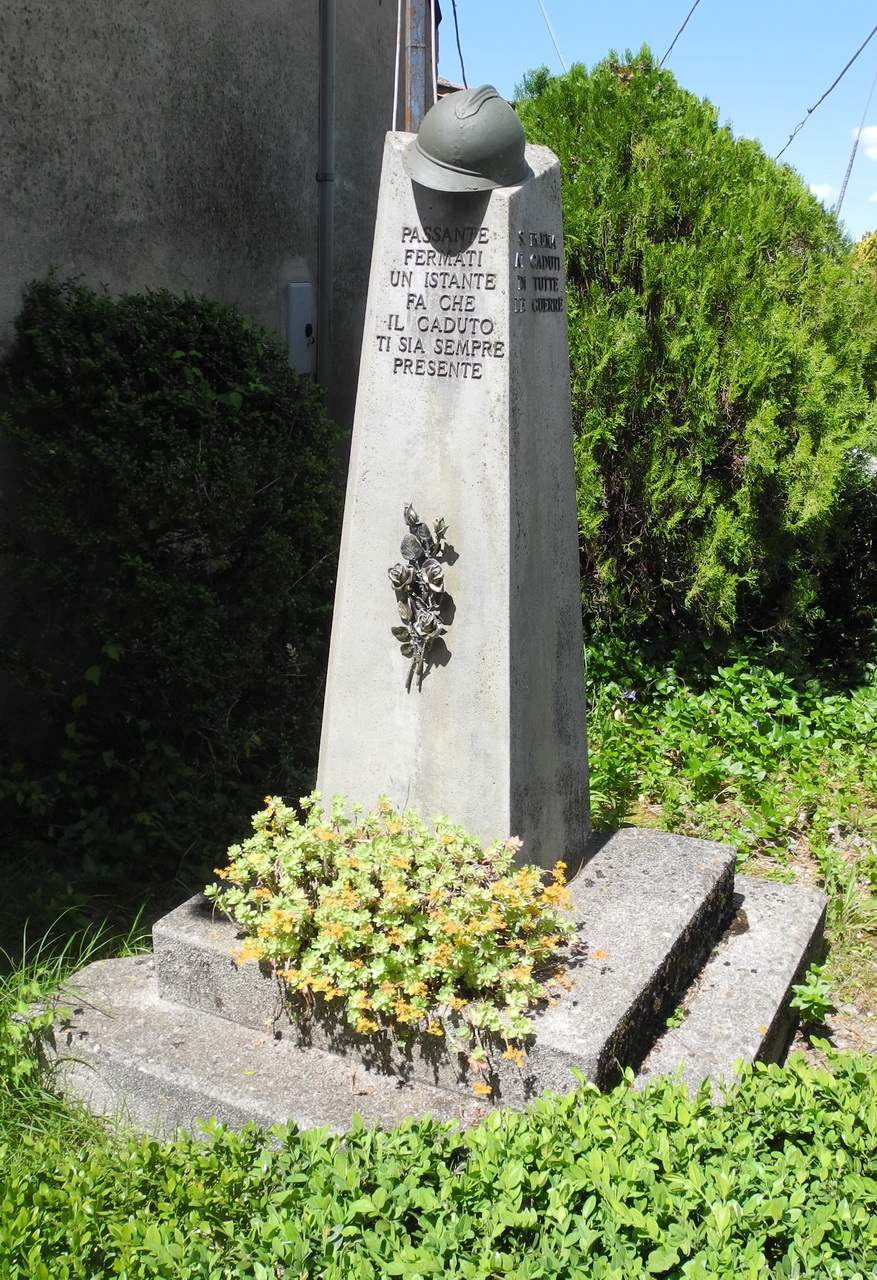 soggetto assente (monumento ai caduti - ad obelisco) - ambito Italia centrale (sec. XX)