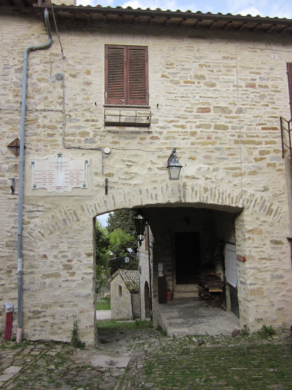 lapide commemorativa ai caduti - ambito italiano (sec. XX)