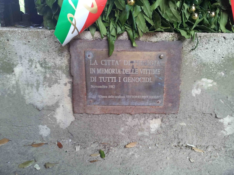 monumento ai caduti di Pecchioli Vittorio (sec. XX)