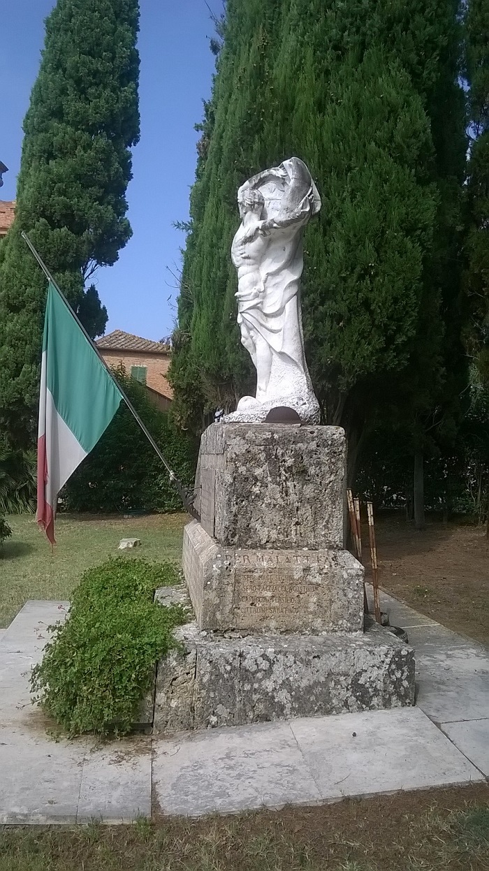 soldato come eroe antico (monumento ai caduti - a cippo) - ambito Italia centrale (sec. XX)