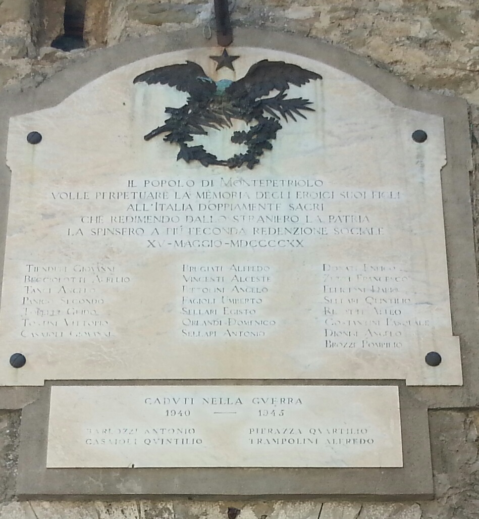 monumento ai caduti - a lapide - ambito Italia centrale (sec. XX)