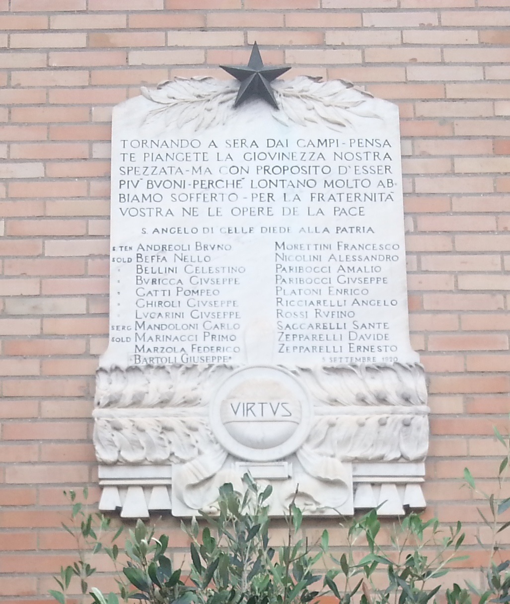 monumento ai caduti - a lapide - ambito Italia centrale (sec. XX)