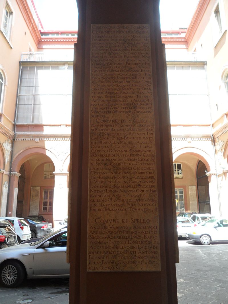 lapide commemorativa - ambito umbro (sec. XX)