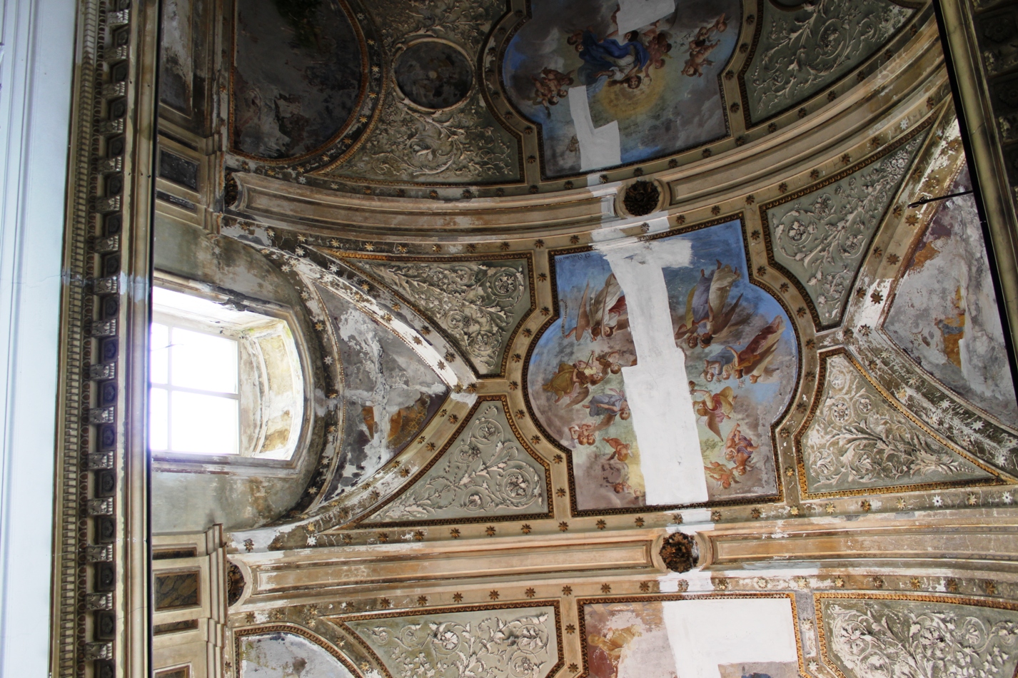 Incoronazione (soffitto, elemento d'insieme) - ambito campano (seconda meta' sec. XIX)