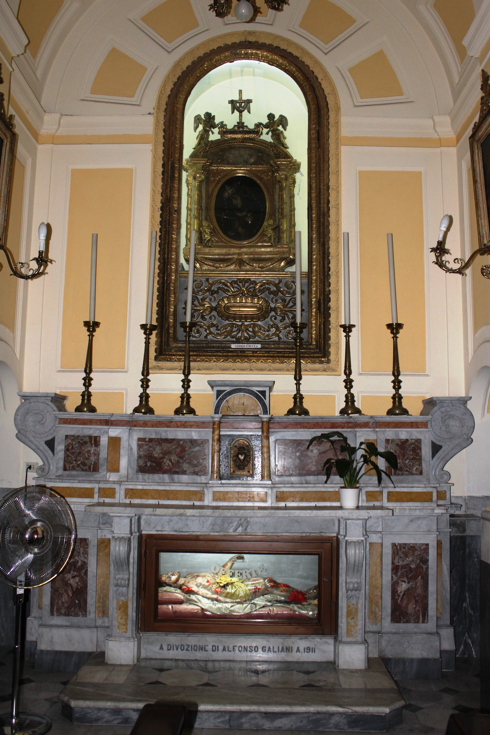 altare (altare, elemento d'insieme) - ambito campano (meta' sec. XIX)