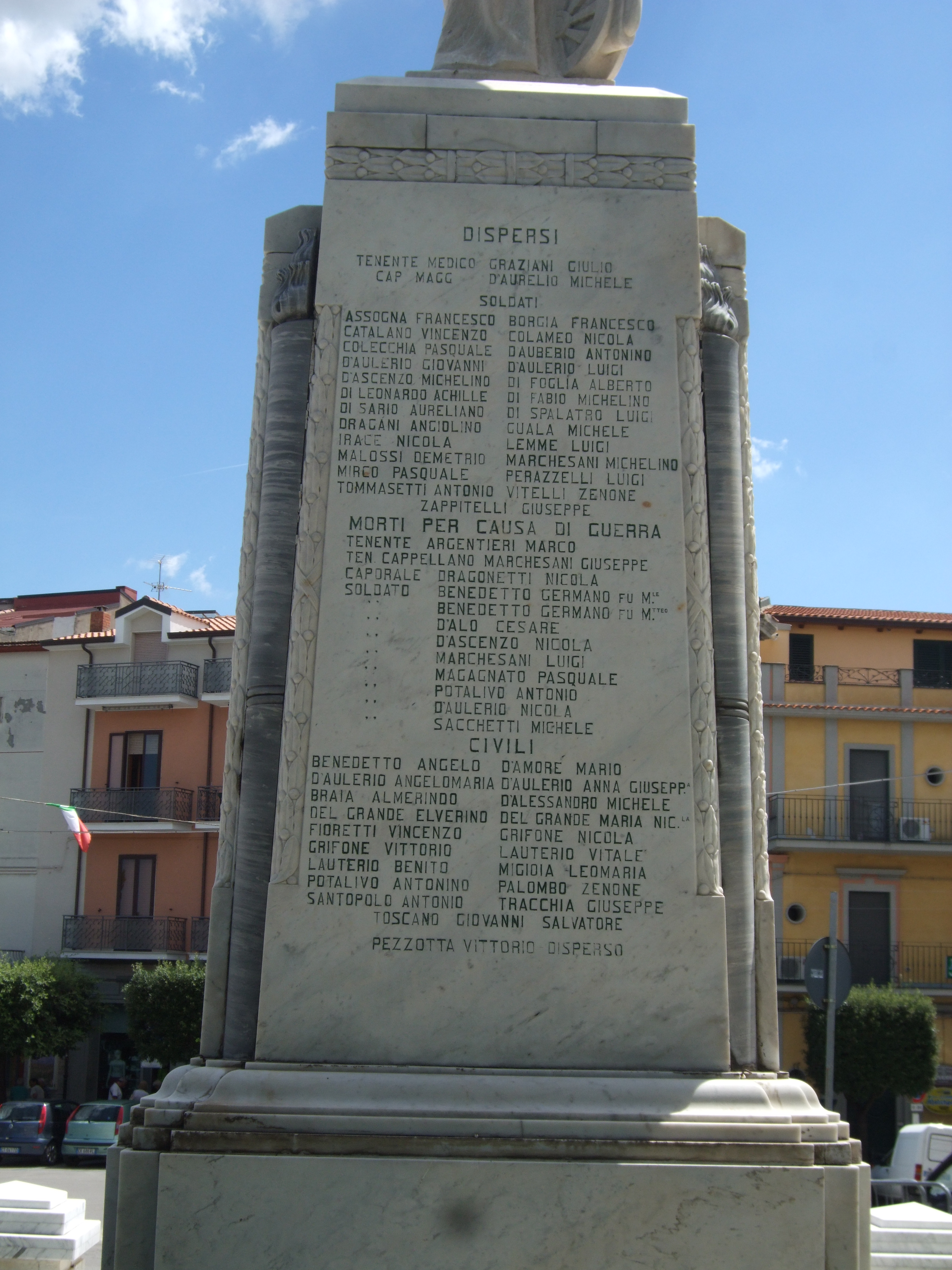allegoria della Patria (monumento ai caduti - a cippo, insieme) - bottega italiana (secondo quarto XX)