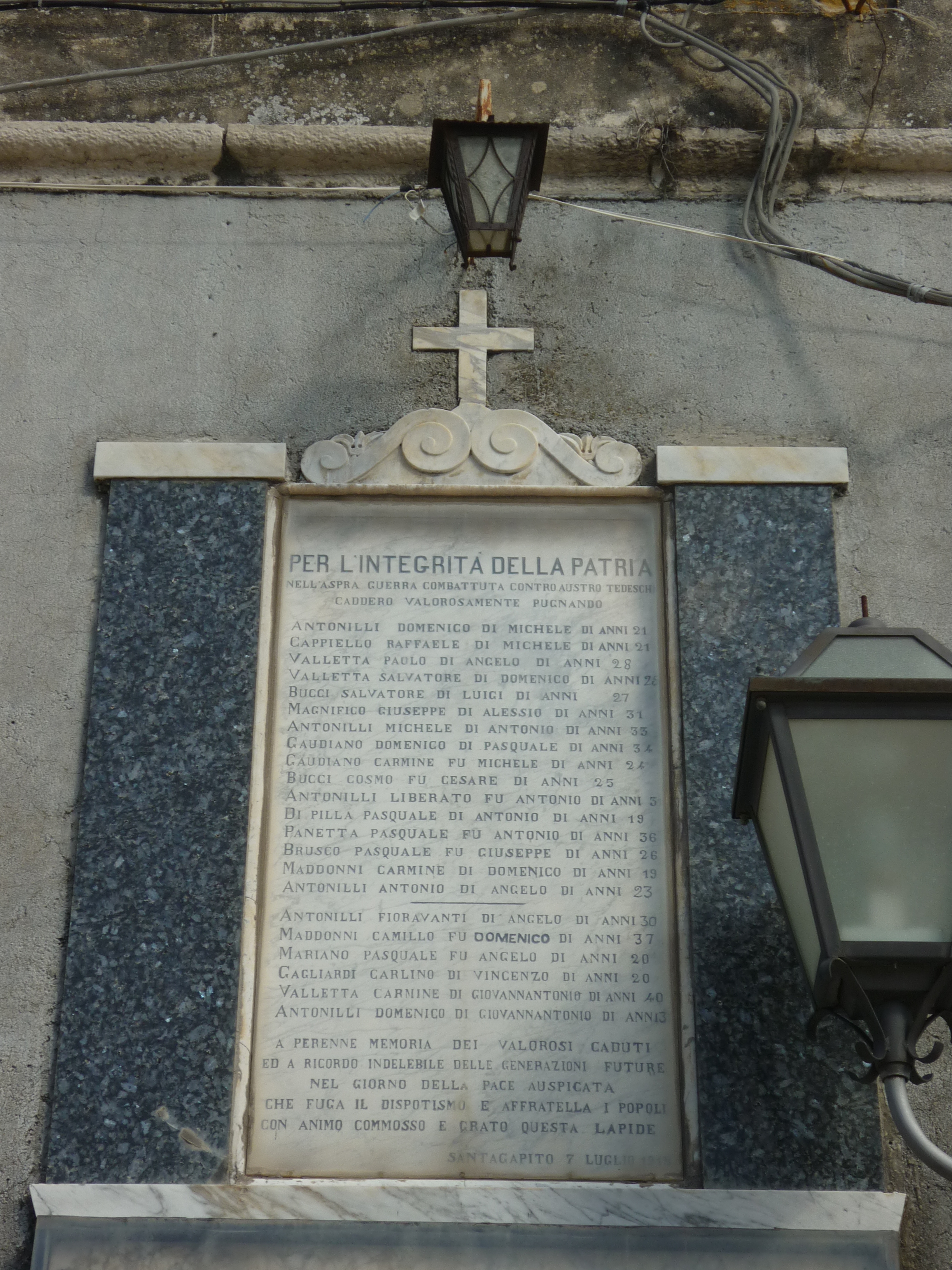 monumento ai caduti - a lapide, insieme - bottega molisana (Sec. XX)