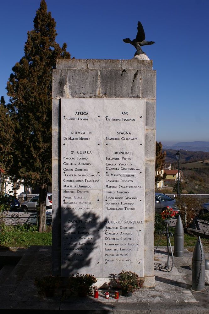 monumento ai caduti - a stele - bottega Italia centro-meridionale (terzo quarto XX)