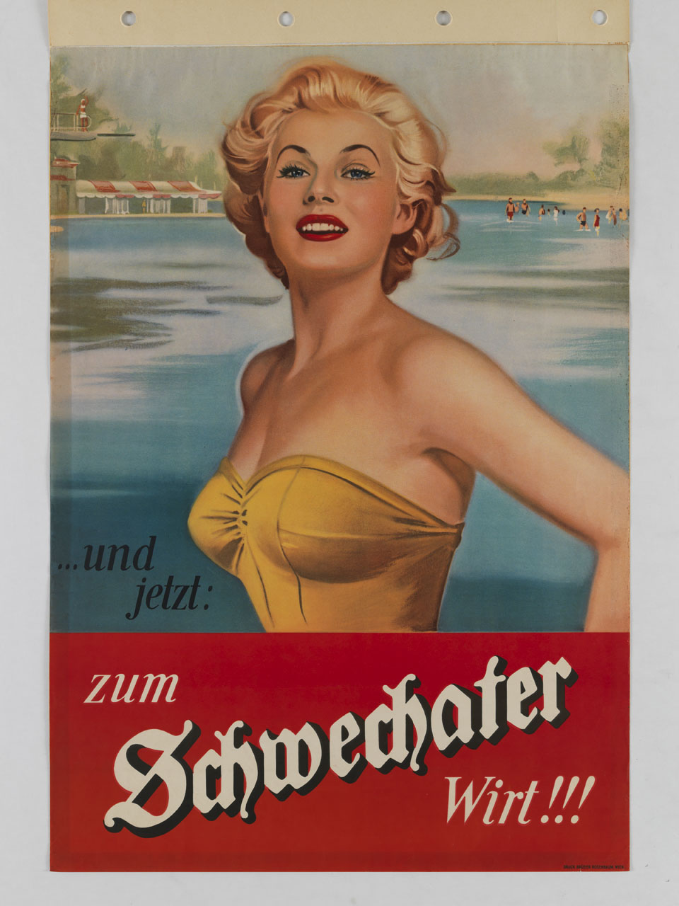 donna a mezza figura sorridente in costume da bagno sullo sfondo di una spiaggia con bagnanti (manifesto) - ambito austriaco (sec. XX)