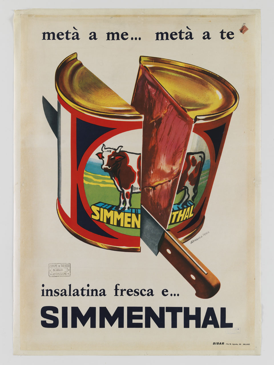lattina di carne in scatola divisa in due parti da un coltello (manifesto) di Testa Armando (sec. XX)