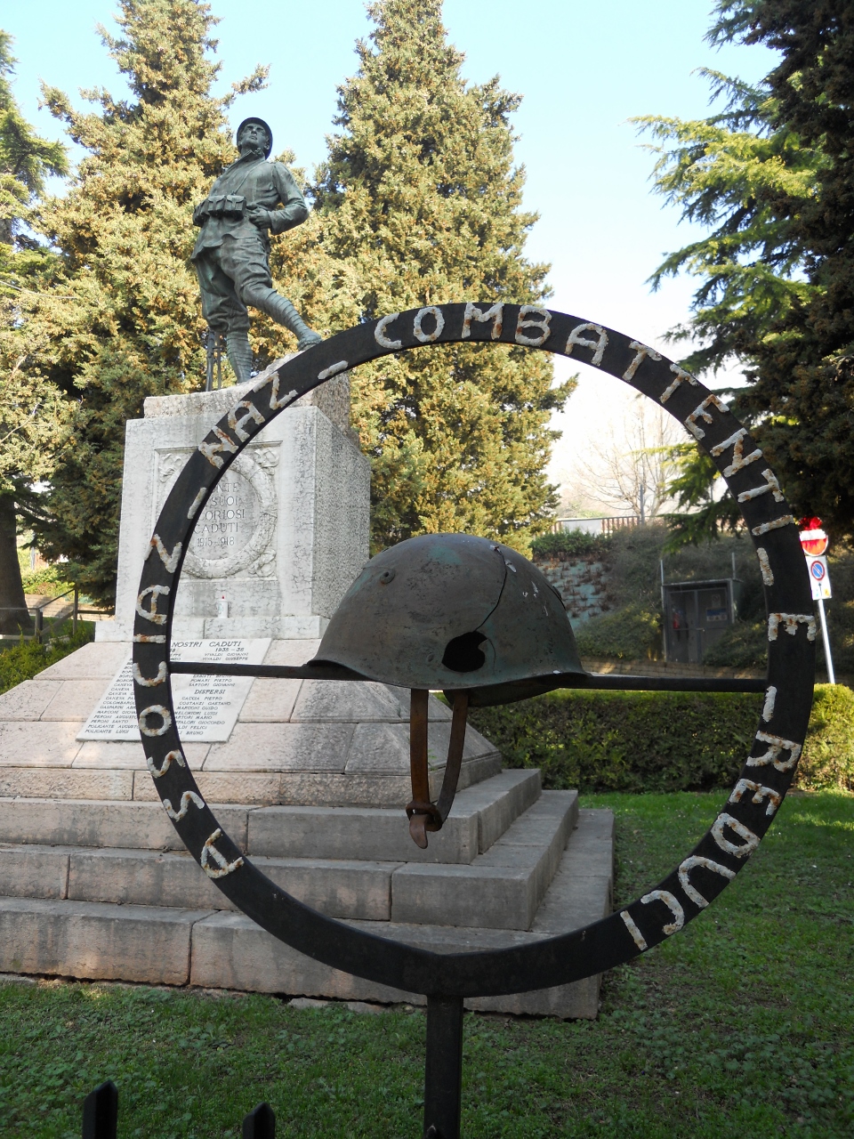 figura di soldato: fante (monumento ai caduti - a cippo) - ambito veronese (sec. XX)