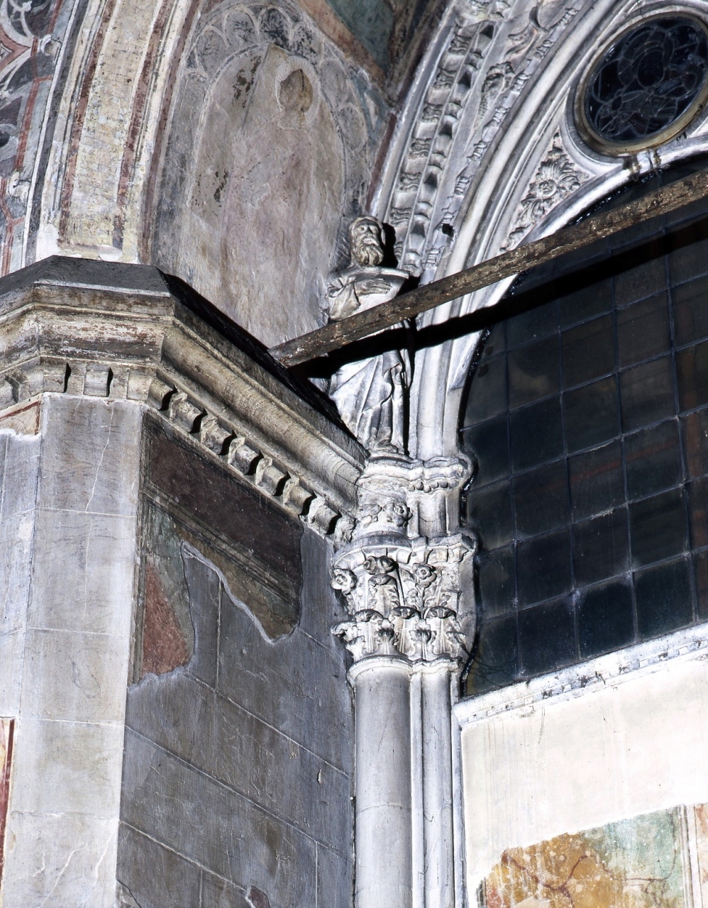 profeta (statua) di Talenti Simone (attribuito) (sec. XIV)