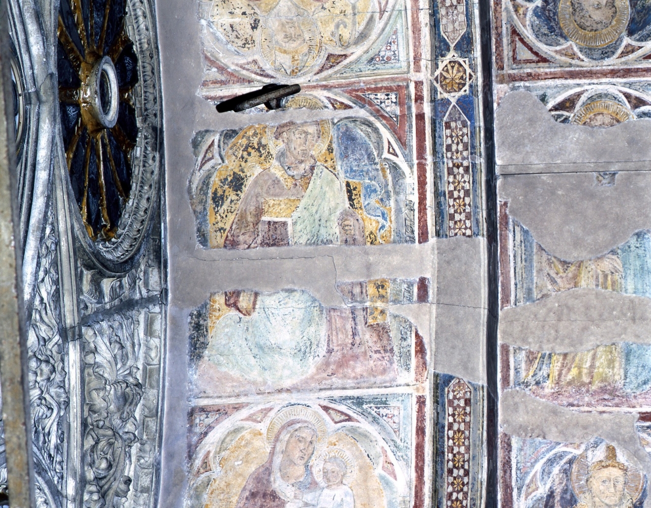 Santo diacono (dipinto murale) - scuola fiorentina (fine/ inizio secc. XIV/ XV)