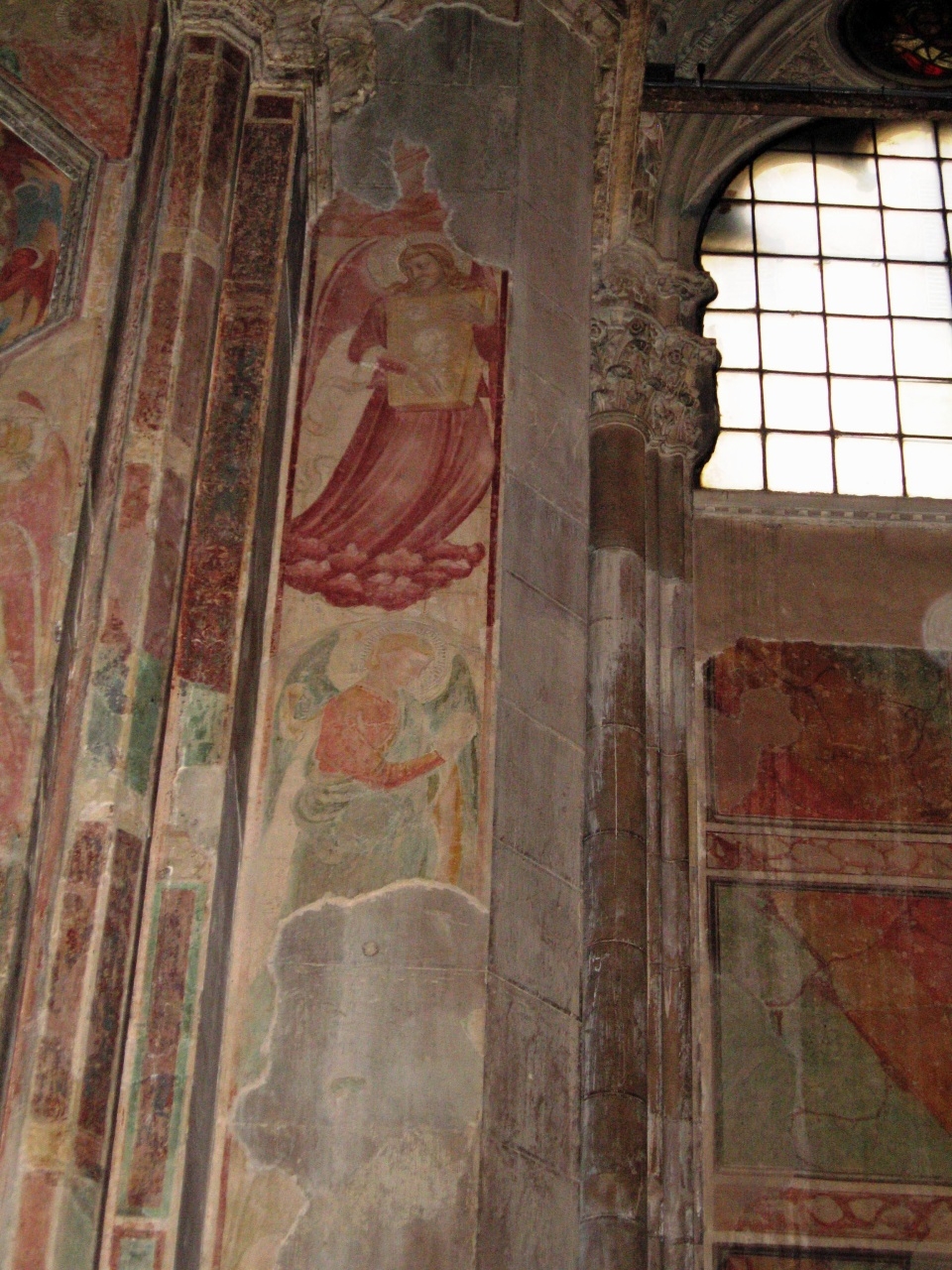 Angeli (dipinto murale) - ambito fiorentino (secc. XIV/ XV)