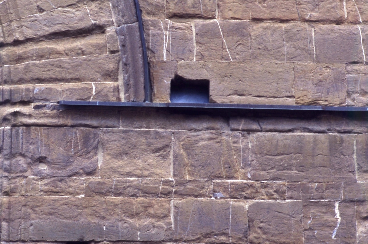 cornice architettonica, coppia - manifattura fiorentina (terzo quarto sec. XV)