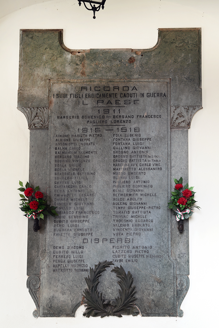 soggetto assente (lapide commemorativa ai caduti) di Catella Fratelli Ditta (primo quarto sec. XX)
