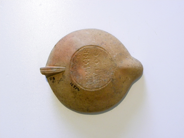 lucerna/ frammento (II d.C/ III d.C)