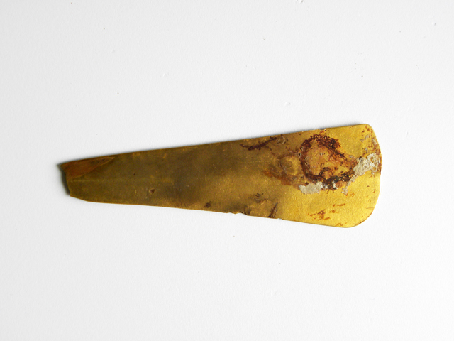 pugnale/ lama (non id)