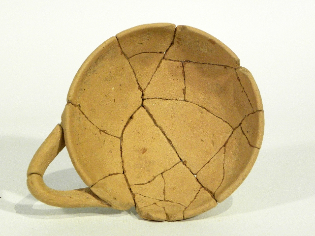 ciotola (seconda metà II a.C)