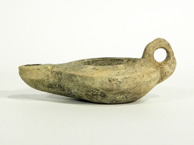 lucerna (secondo quarto I d.C)