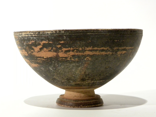 coppa (fine/ inizio IV a.C/ III a.C)