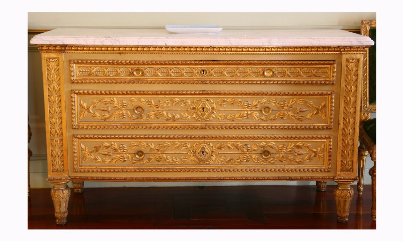 cassettone di Giuseppe Maria Bonzanigo (attribuito) (fine/ inizio sec. XVIII - XIX)