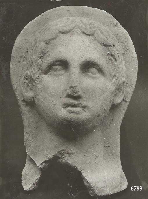 offerente "velato capite" (testa, Marinucci, E IV a 3, terrecotte votive) (III a.C)